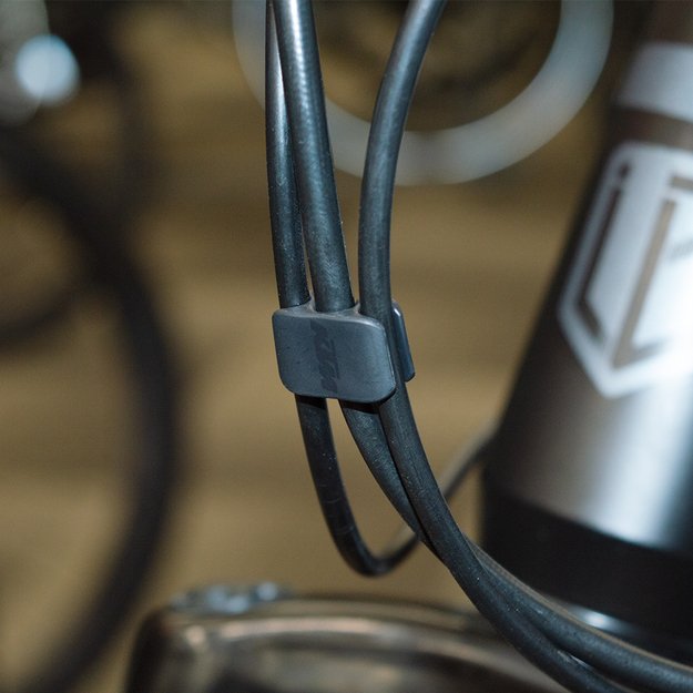 Šarvų laikiklis KTM, 4.2/4.6/4-2 mm 1