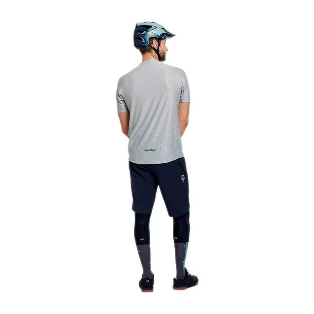 TLD SKYLINE PRO AIR SHORTS x BN3TH LINER MONO CARBON (21402700) 5