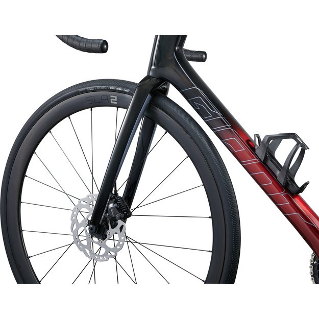 Plento dviratis GIANT Defy Advanced Pro 2, anglies pluošto/sangrijos spalvos