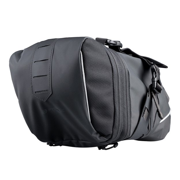 Krep&scaron;ys po balneliu FORCE Adventure XL // 8 L (juoda) 1