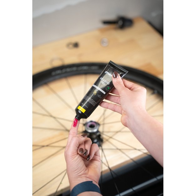 Dynamic Bike Care guolių tepalas Pro Grease 80g. 1