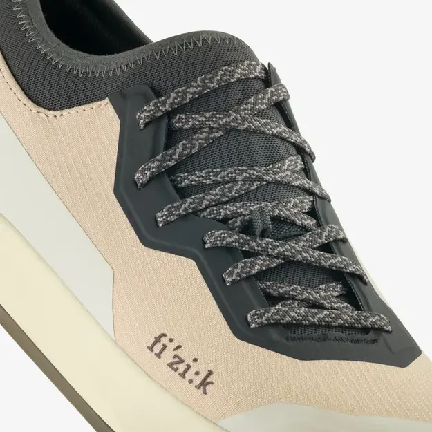 FIZIK batai GRAVITA VERSOR 2.0 OFF WHITE - ANTHRACITE (GRGCVTR1K2W12)