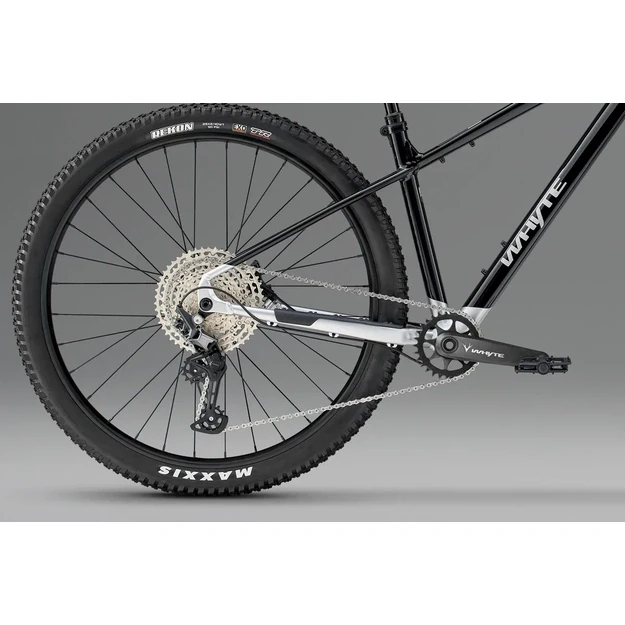 Dviratis WHYTE Secta RS Gloss black with silver (AWSECRS)