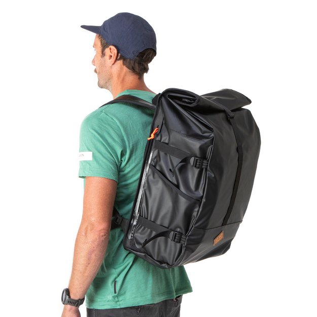 Restrap kuprinė užsukamu viršumi 40L (juoda) 7