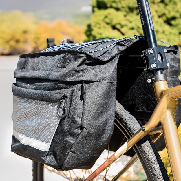 &Scaron;oniniai krep&scaron;iai ant bagažinės FORCE Noem // 2 x 10 L (juoda) 2