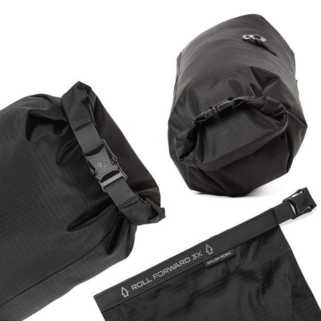 Dviračio krepšys ant vairo Acepac Bar Drybag MKIII // 8 l (juodas) 4
