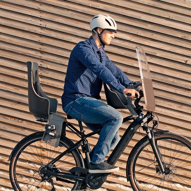 Dviračio kėdutė BoBike Exclusive® Maxi Plus // su galiniu žibintu, tvirtinimas prie rėmo (juoda) 3