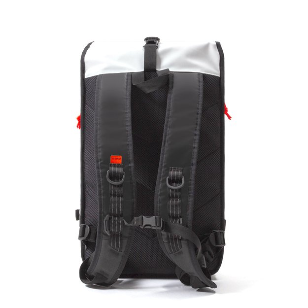Restrap kuprinė užsukamu viršumi 40L (balta) 2