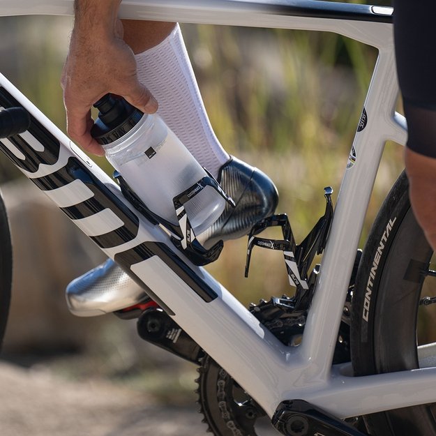 Gertuvės laikiklis ELITE Custom RaceX (raudona/balta) 1