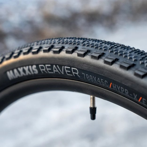 Padanga Maxxis Reaver HYPR-X TR 700 x 45C (45-622) // bekamerinė, sulankstoma, apsauga nuo pradūrimo EXO