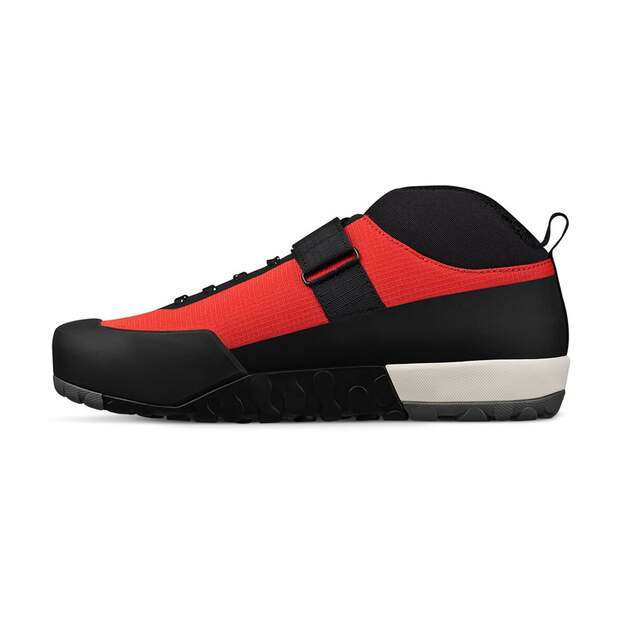 Batai FIZIK SHOES GRAVITA TENSOR RED - BLACK (GRX6TTC1C3010) 1