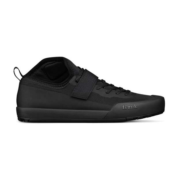 Batai FIZIK SHOES GRAVITA TENSOR FLAT BLACK - BLACK (GRX6TTF1C1010)