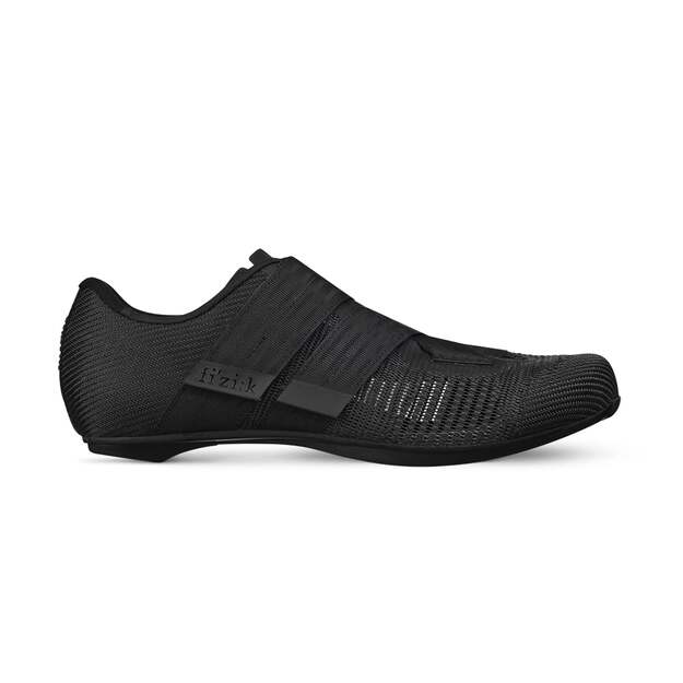 Batai FIZIK SHOES VENTO POWERSTRAP AEROWEAVE CARBON BLACK - BLACK (VER2PSAW11010)